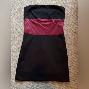 Arden B  Black and Burgundy Mini Dress Medium